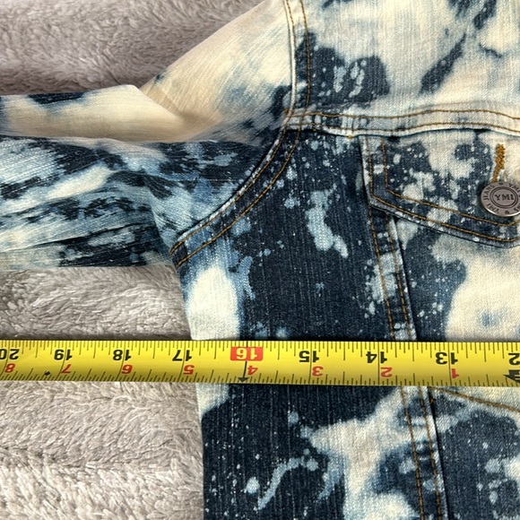 YMI bleached, splattered, hooded, lightweight, jean jacket, medium - Picture 6 of 7